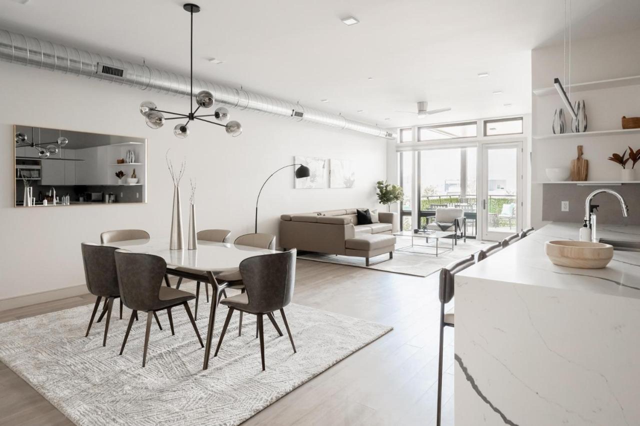 Вилла Gameday Oasis - Private Balcony - Jefferson Park - Tesoro Денвер Экстерьер фото
