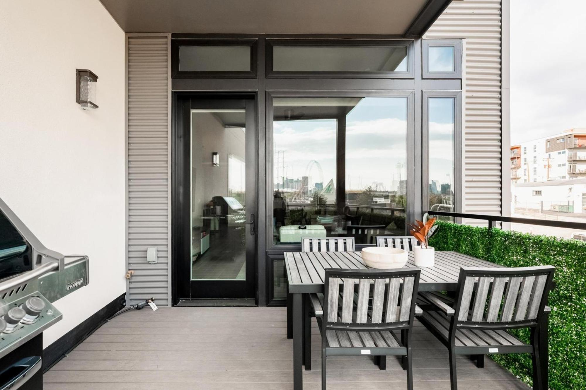 Вилла Gameday Oasis - Private Balcony - Jefferson Park - Tesoro Денвер Экстерьер фото